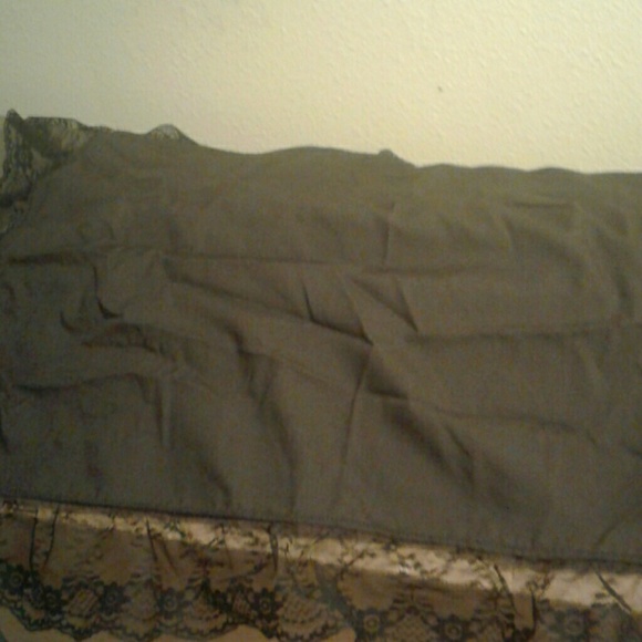 set of handmade lap scarves - Picture 2 of 3